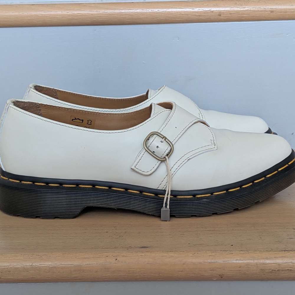 White Dr. Martens Agnes - Picture 4 of 8